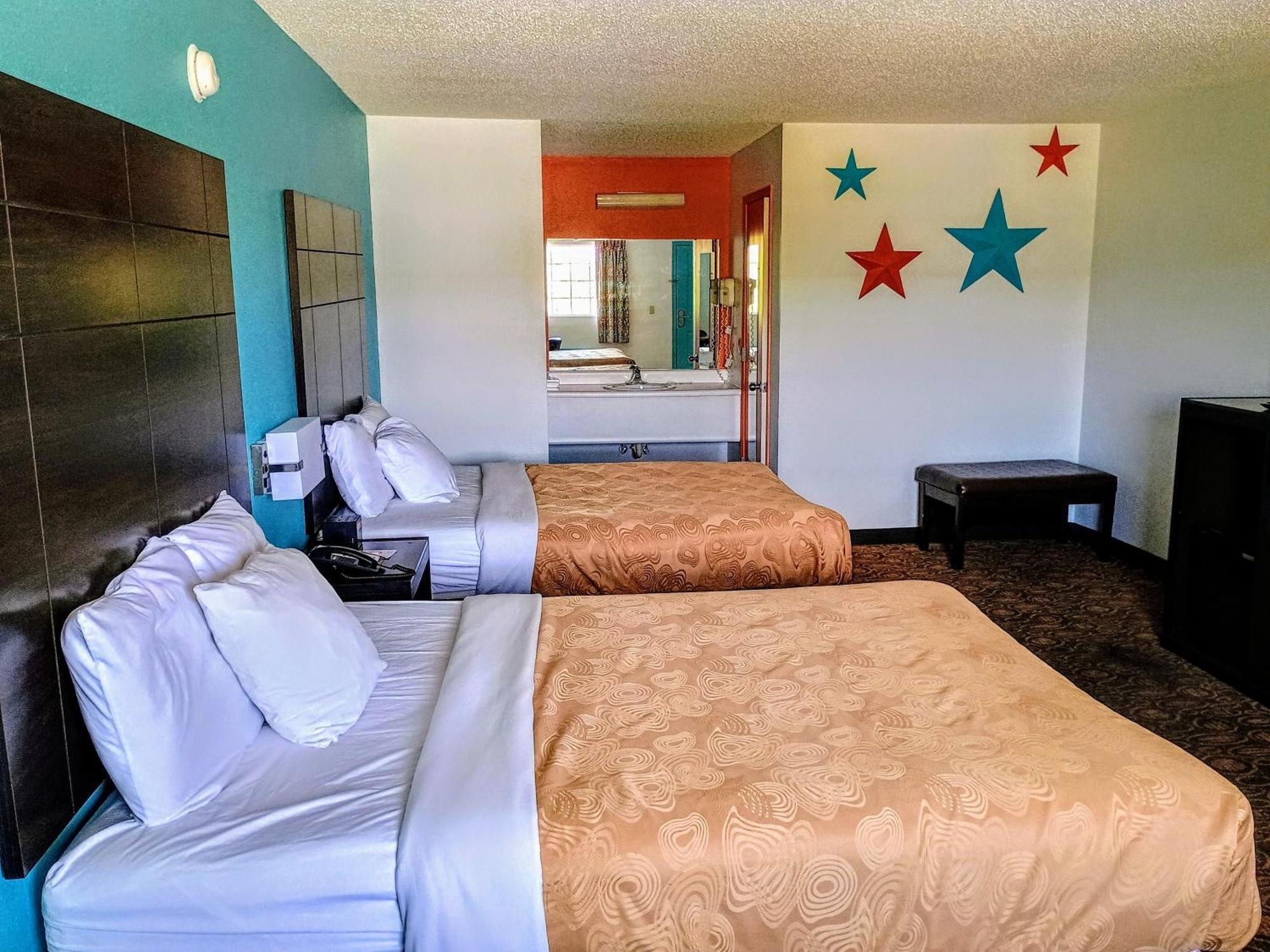 Howard Johnson By Wyndham Branson Theatre District Bagian luar foto