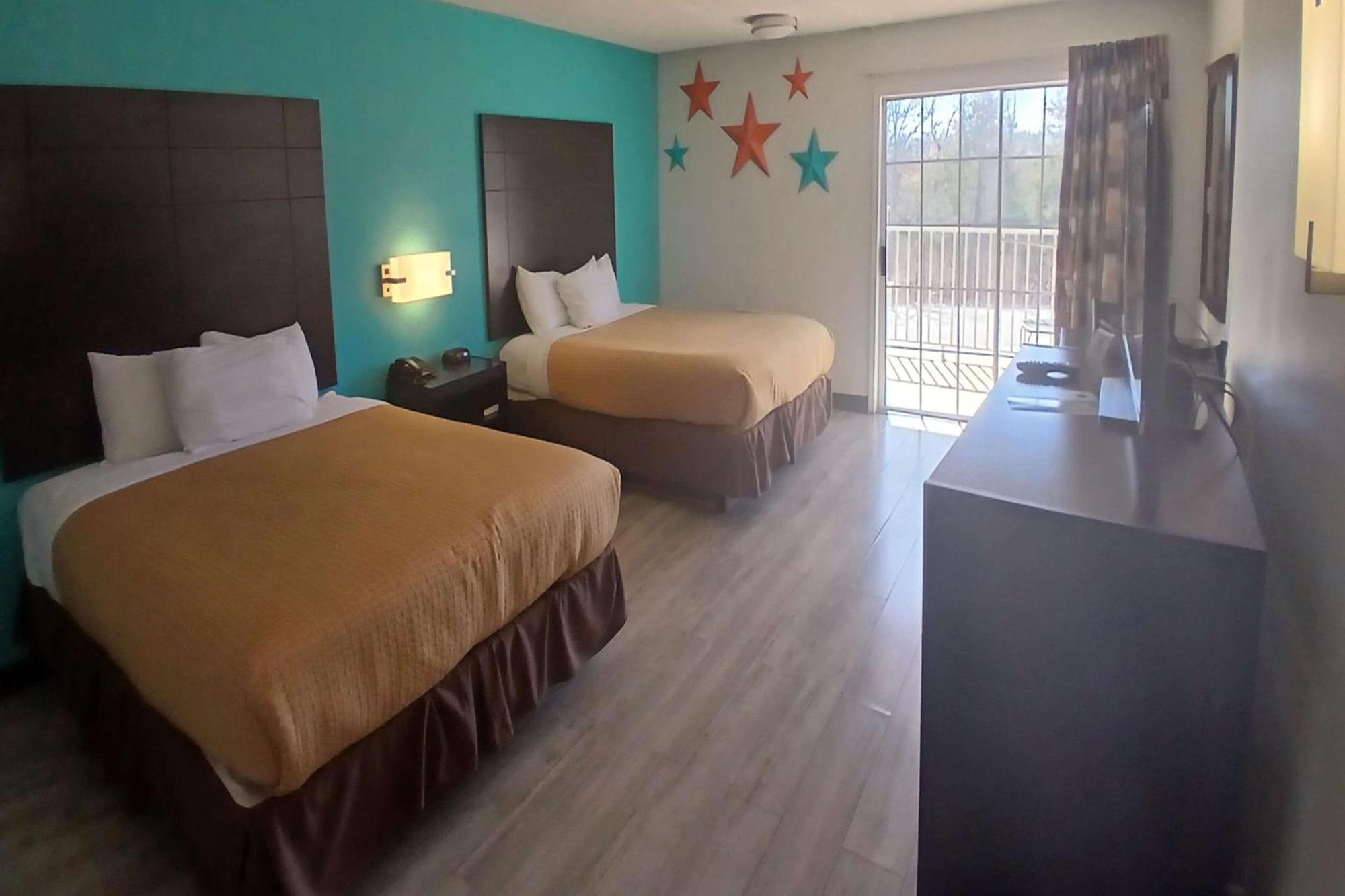 Howard Johnson By Wyndham Branson Theatre District Bagian luar foto